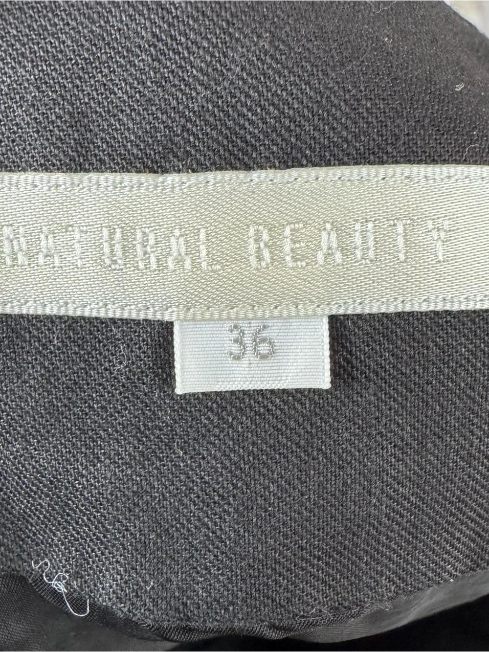 Natural Beauty Women's Black Pleated Skirt Size 36 US S/M 4/6 Knee Length Date